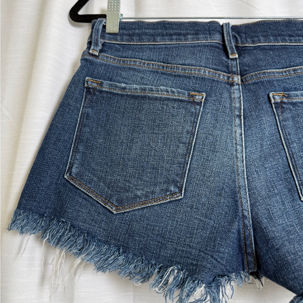 Frame Le Cut Off Mid-Rise Slim Fit Denim Shorts Festival Outfit | Size 27 - Picture 11 of 15